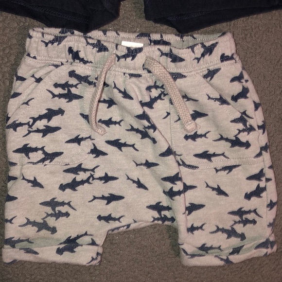 ❗️SOLD❗️ - Picture 2 of 4